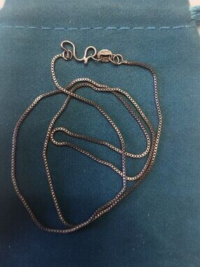 Vintage Italy 925 Delicate Box Silver Chain Necklace 18 Inch